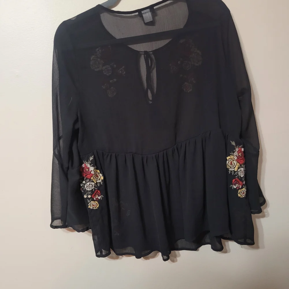 Torrid Black Top with Red and Yellow Floral Embroidery - Picture 4 of 4